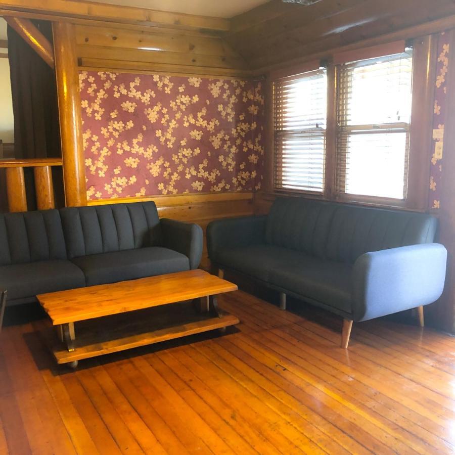 ביג בר לייק Embers Lodge & Cabins מראה חיצוני תמונה
