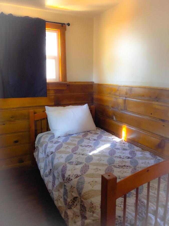 ביג בר לייק Embers Lodge & Cabins מראה חיצוני תמונה