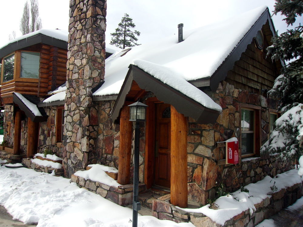 ביג בר לייק Embers Lodge & Cabins מראה חיצוני תמונה