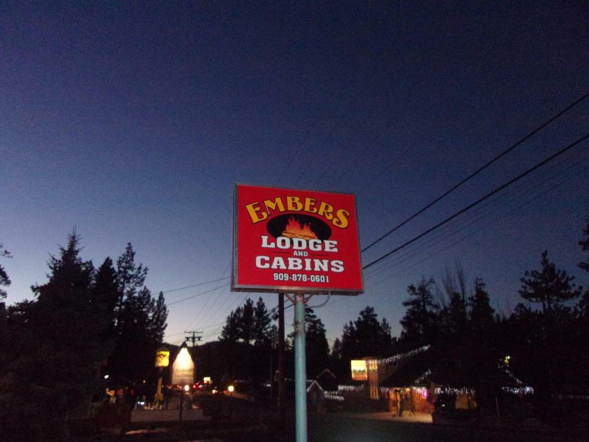 ביג בר לייק Embers Lodge & Cabins מראה חיצוני תמונה